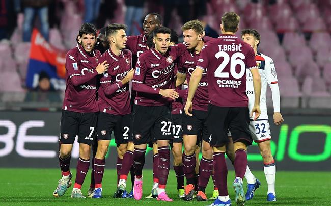 Nhận định Salernitana vs Roma (02:45 ngày 301) Kéo dài tuần trăng mật 2