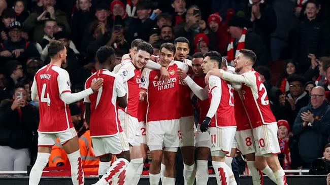 Bình luận trận đấu Sheffield United vs Arsenal (03h00 phút 53) Đánh chìm đội cuối bảng 1